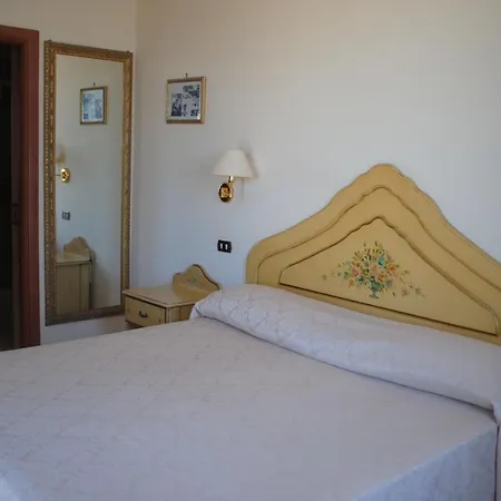 Tina Hotel