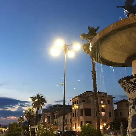 Hotel Tina Viareggio