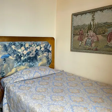 Hotel Tina Viareggio